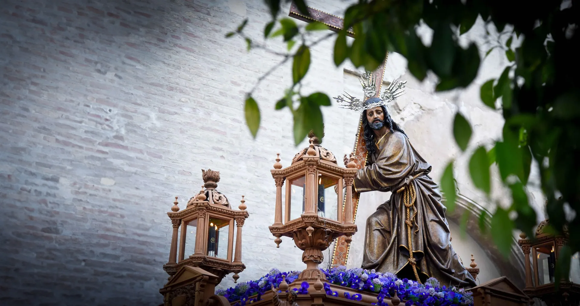 hermandad la corona sevilla viernes de dolores