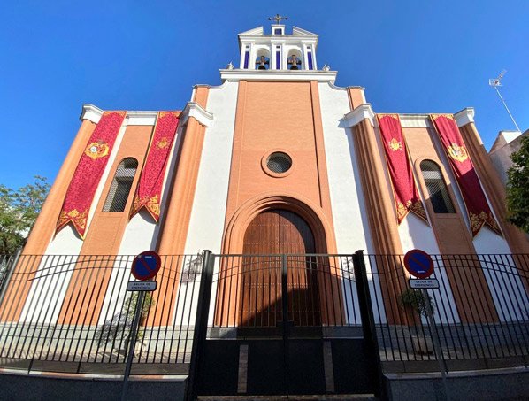 Parroquia de Nuestra Señora de los Dolores (Sevilla)