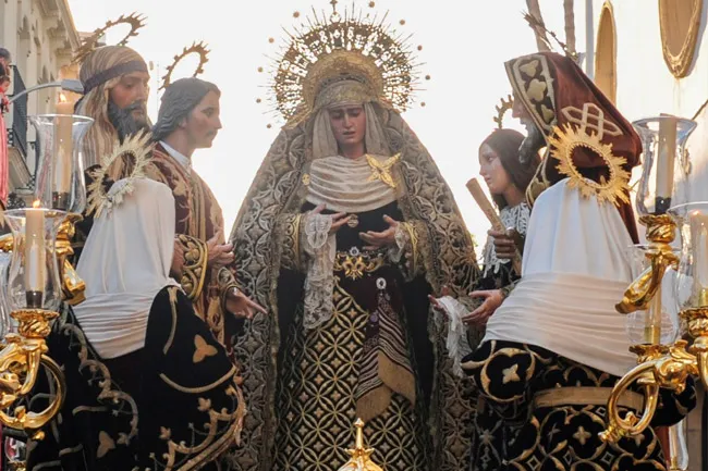 el santo entierro sevilla sábado santo
