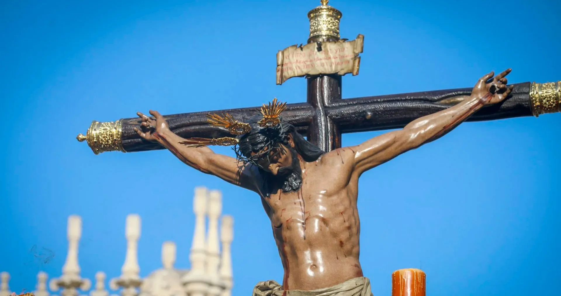 hermandad el cristo de burgos sevilla