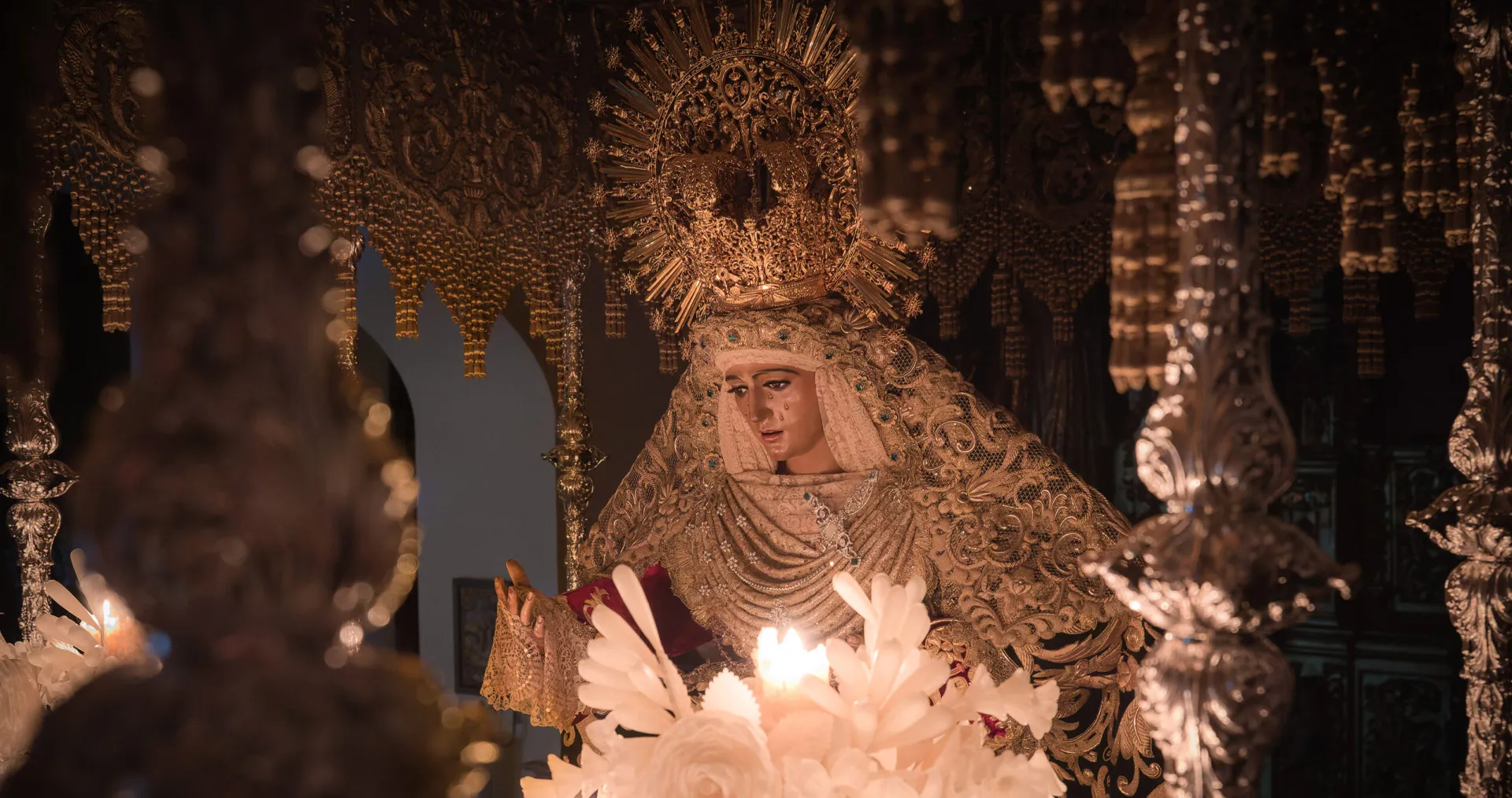 hermandad esperanza de triana sevilla