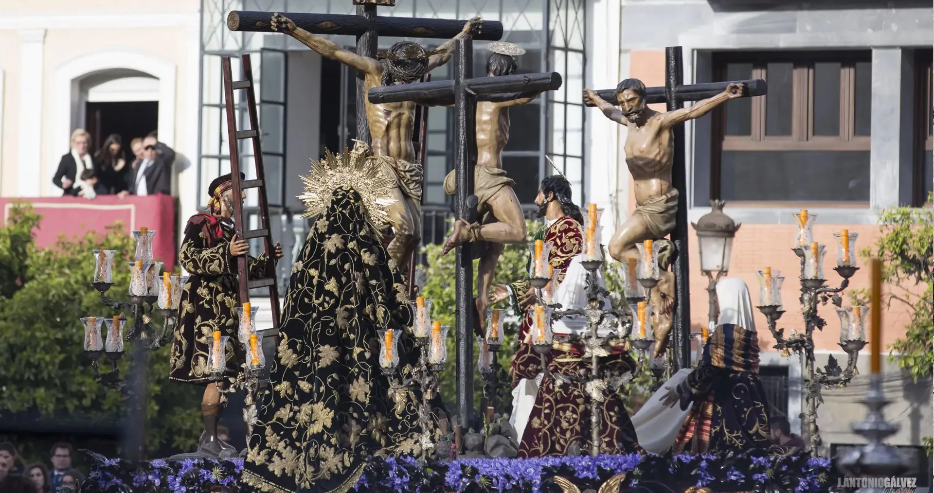 hermandad la carreteria sevilla viernes santo