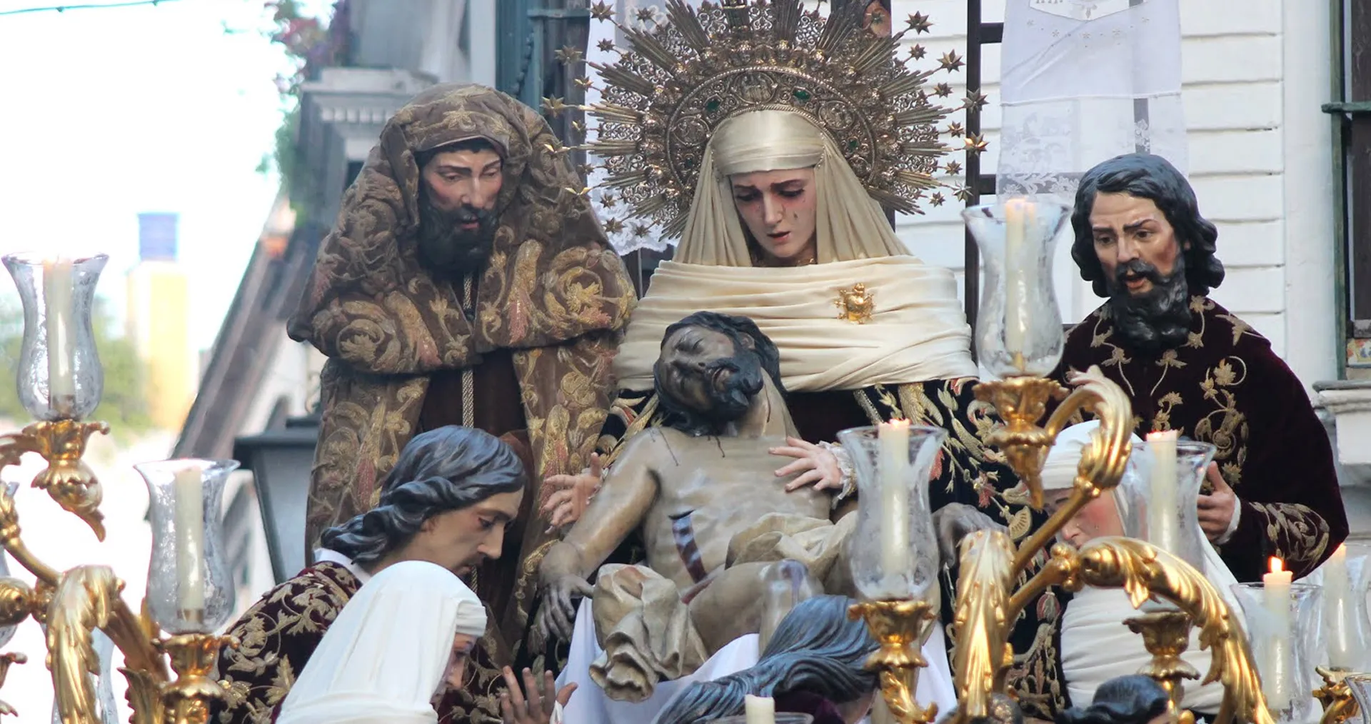 hermandad la mortaja sevilla
