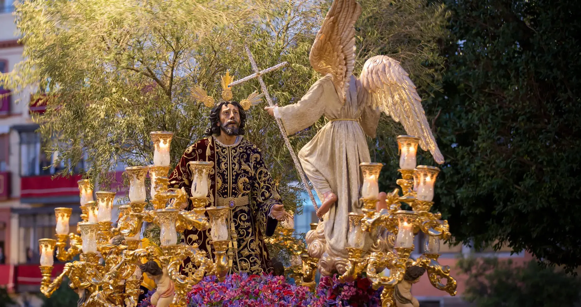 hermandad-montesion-sevilla-jueves-santo